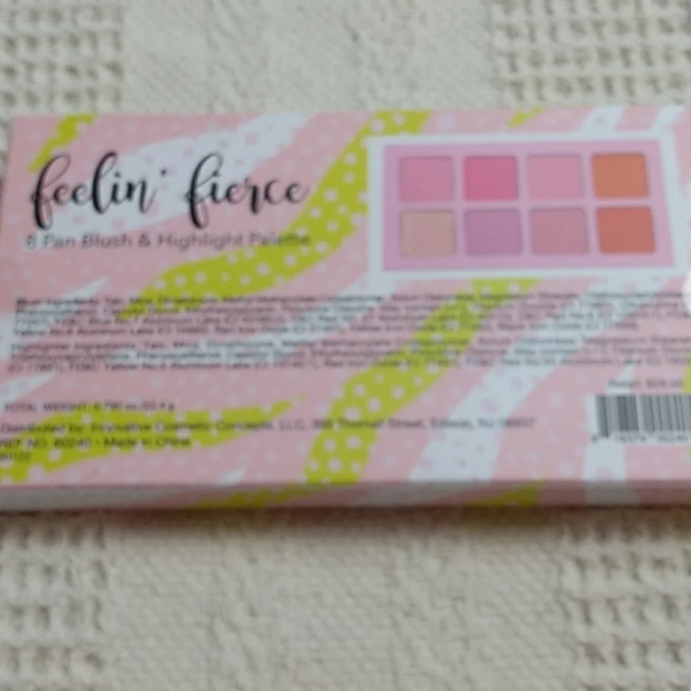 8 Pan Blush & Highlight Palette Created for Macy's